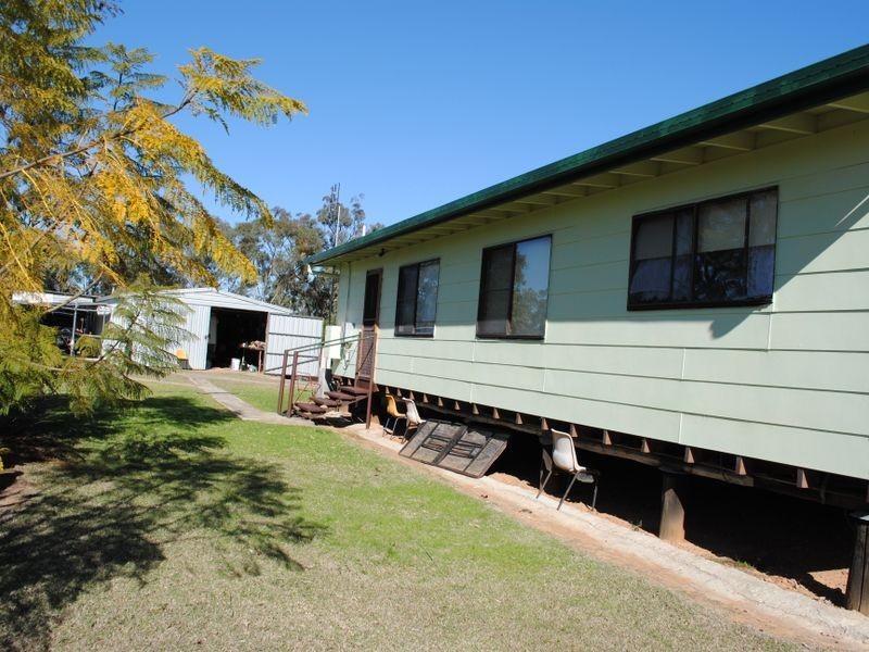 18325 Cunningham Highway, Karara QLD 4352