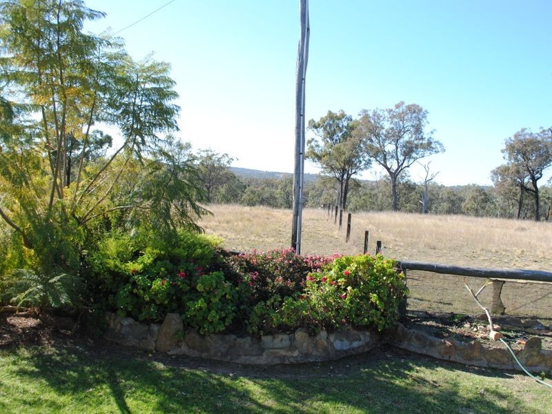 18325 Cunningham Highway, Karara QLD 4352