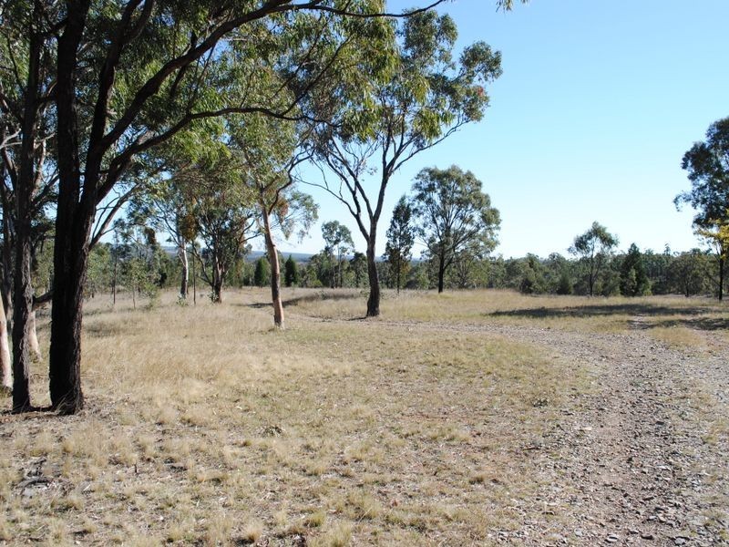 18325 Cunningham Highway, Karara QLD 4352