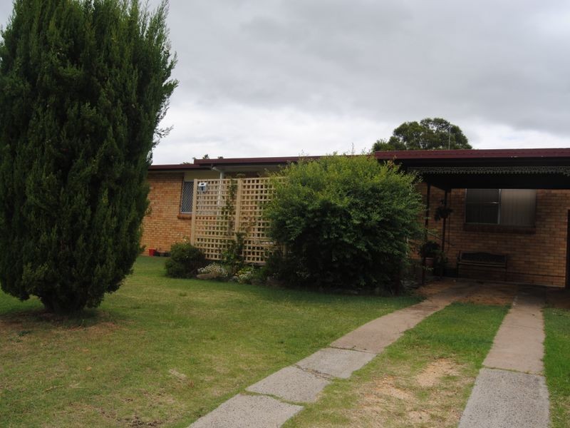 8 WILKINSON STREET, Warwick QLD 4370