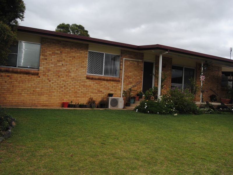 8 WILKINSON STREET, Warwick QLD 4370