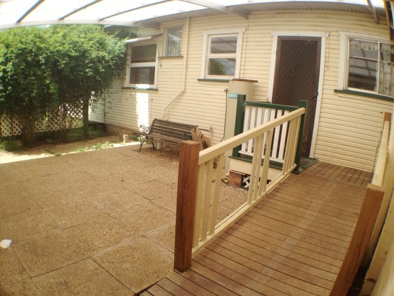 24 Forde St, Allora QLD 4362