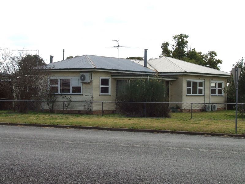 24 Forde St, Allora QLD 4362