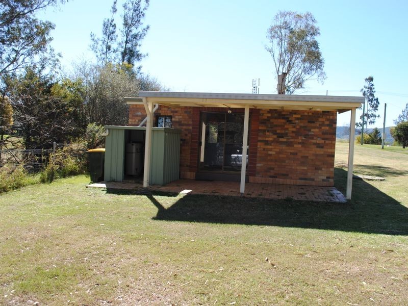 21 Vanneck Street, Yangan QLD 4371