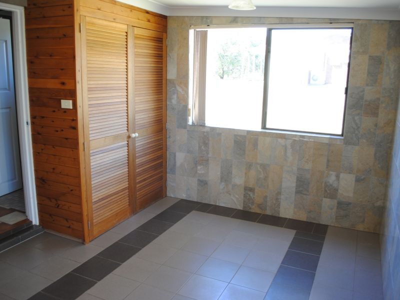 21 Vanneck Street, Yangan QLD 4371