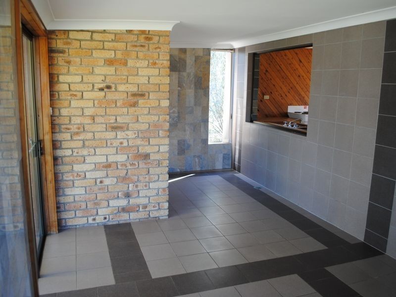 21 Vanneck Street, Yangan QLD 4371