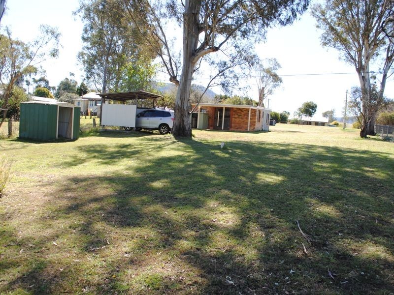 21 Vanneck Street, Yangan QLD 4371