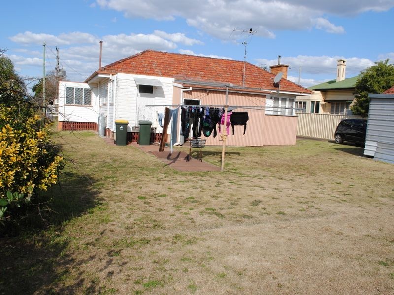 89A Dragon Street, Warwick QLD 4370