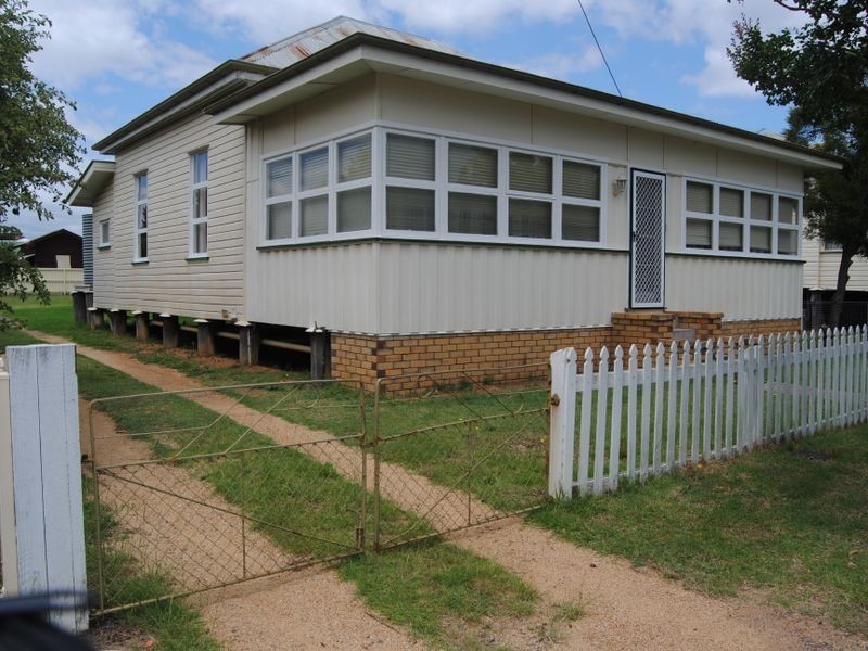 51 Percy Street,, Warwick QLD 4370