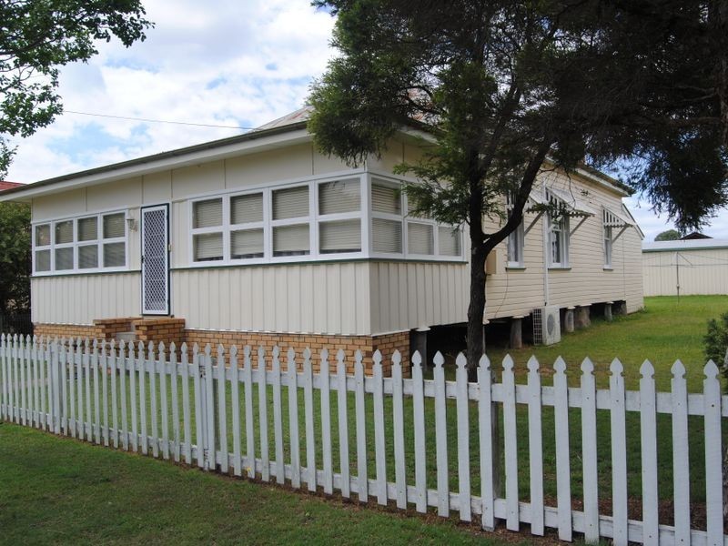 51 Percy Street,, Warwick QLD 4370
