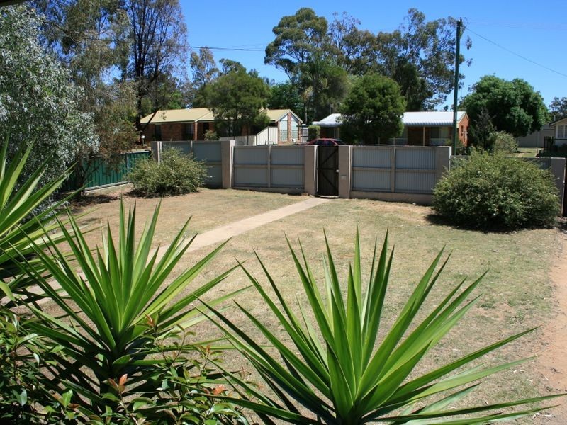 12 Quinn Street, Warwick QLD 4370