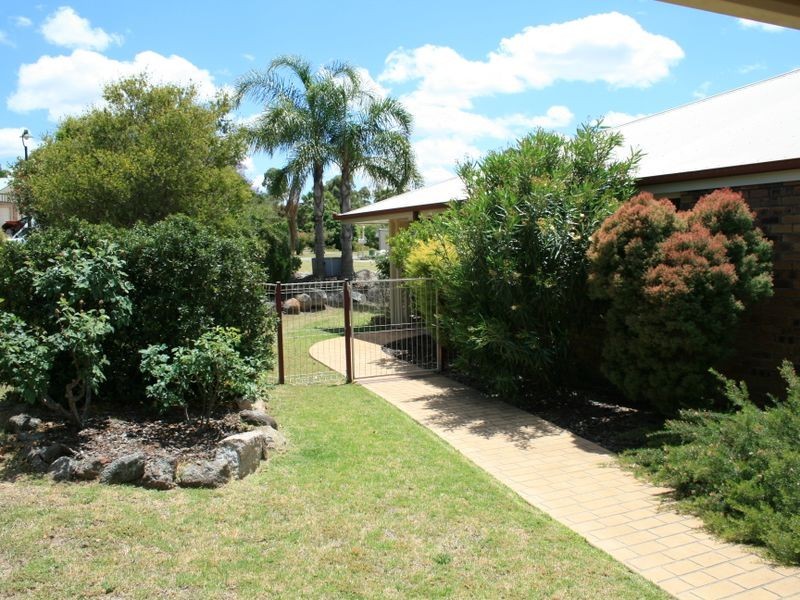 1 Rebecca Court, Warwick QLD 4370