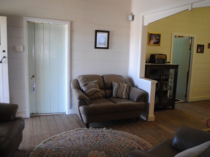 21 Pratten Street, Warwick QLD 4370