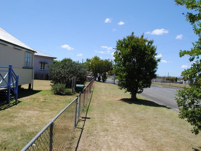 21 Pratten Street, Warwick QLD 4370