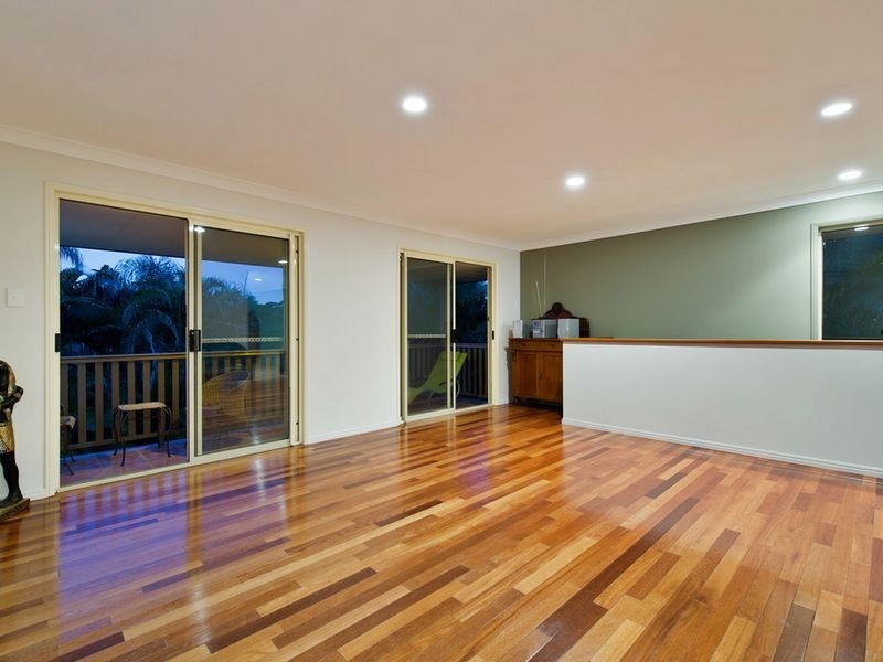 6 Hopman Court, Oxenford QLD 4210