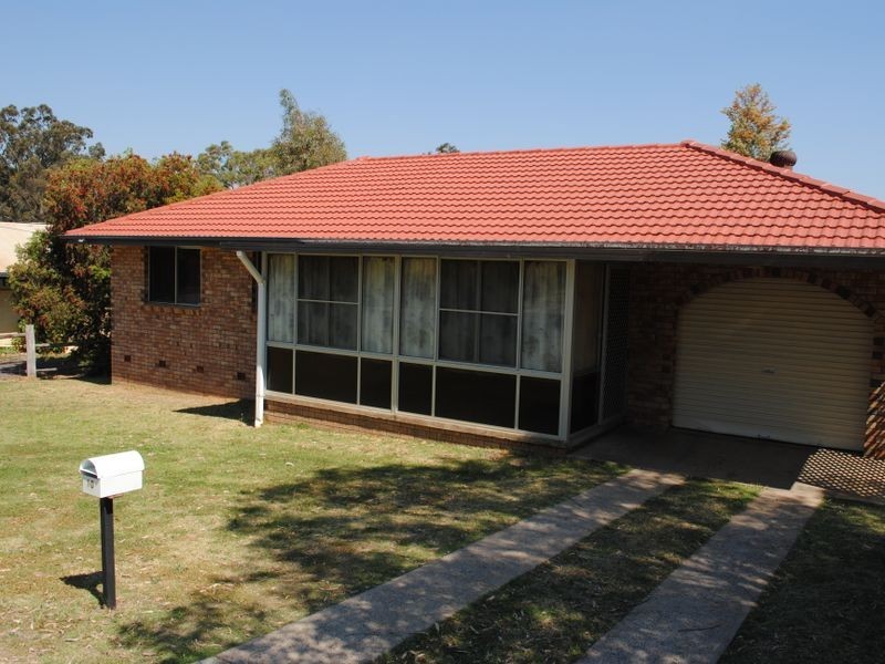 10 Bertram Street, Warwick QLD 4370