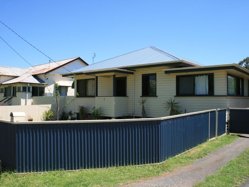 7 Mary Street, Warwick QLD 4370