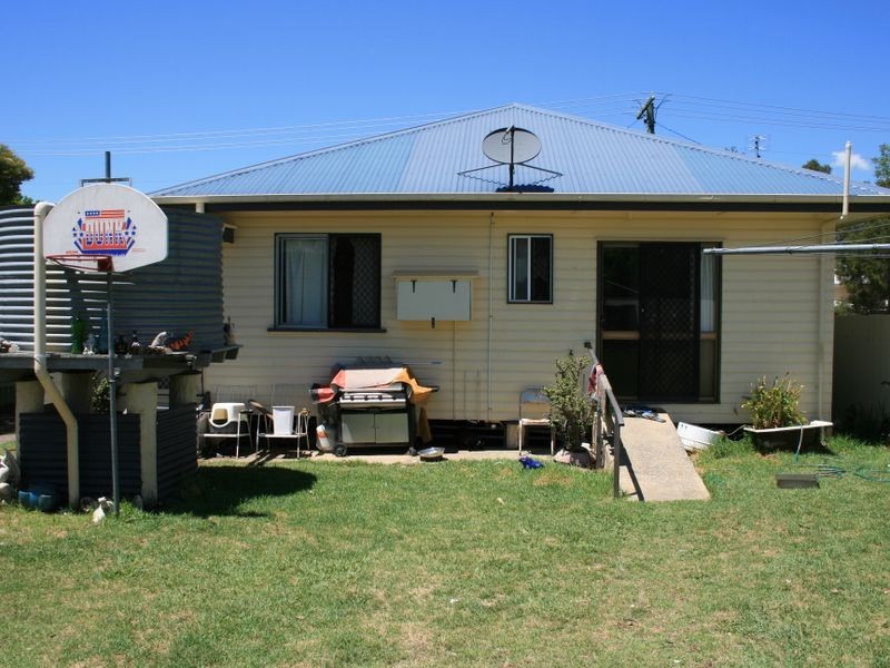 7 Mary Street, Warwick QLD 4370