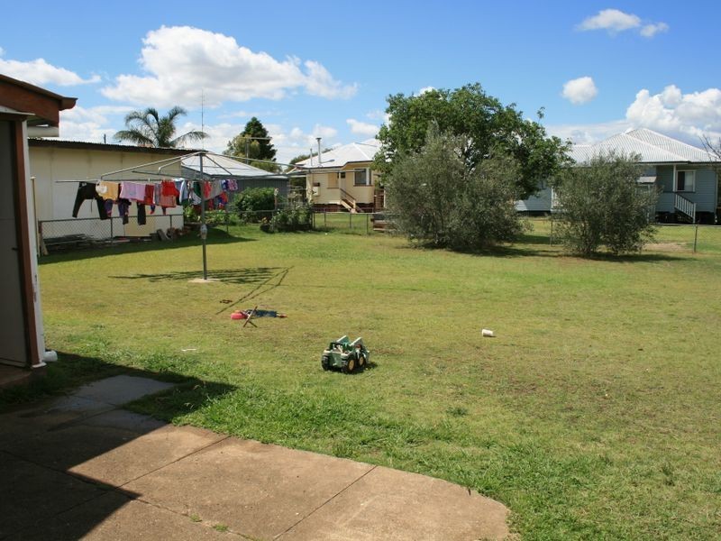 40 Yarrawonga Street, Warwick QLD 4370
