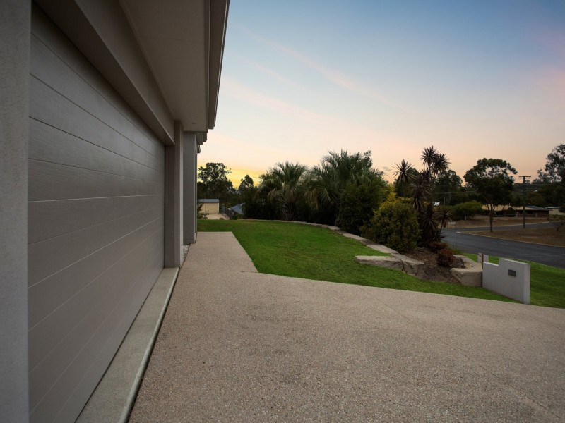 2 Rodeo Drive, Warwick QLD 4370