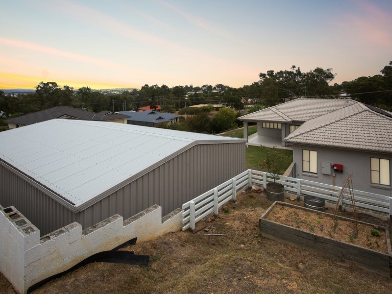 2 Rodeo Drive, Warwick QLD 4370