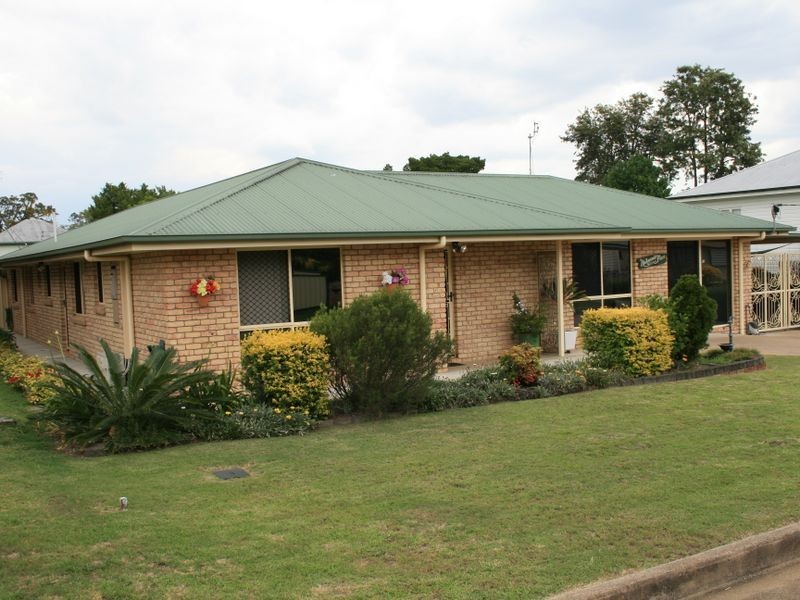 43 Wattle Avenue, Warwick QLD 4370