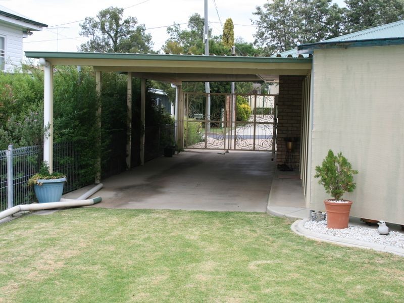 43 Wattle Avenue, Warwick QLD 4370