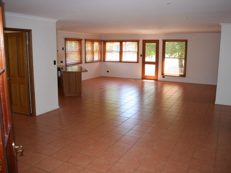 71 Oxenham Street, Warwick QLD 4370