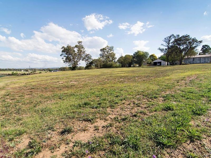 9 Coe Street, Warwick QLD 4370