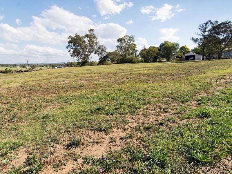 7 Coe Street, Warwick QLD 4370
