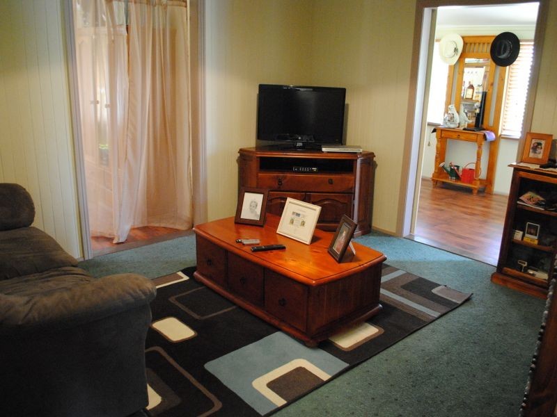 12 Severn Street, Texas QLD 4385