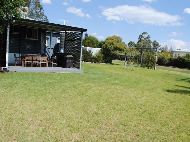 12 Severn Street, Texas QLD 4385