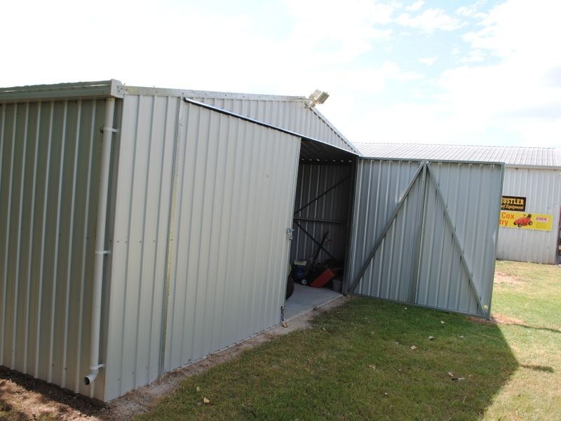 12 Severn Street, Texas QLD 4385