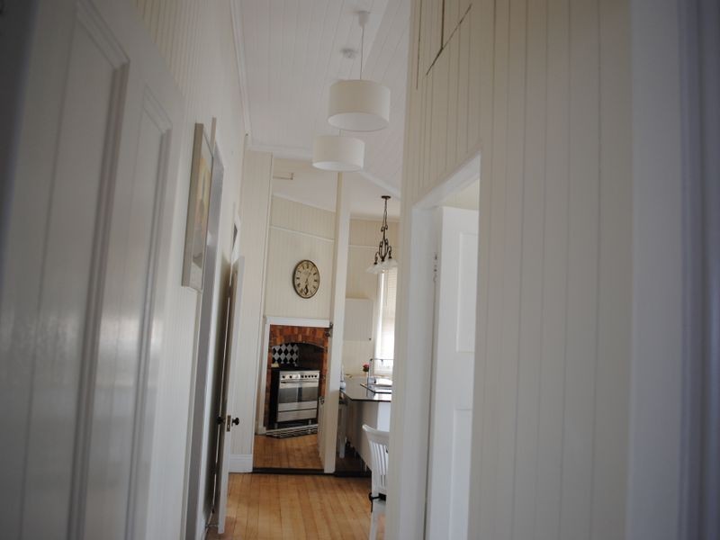 33 Pratten Street, Warwick QLD 4370