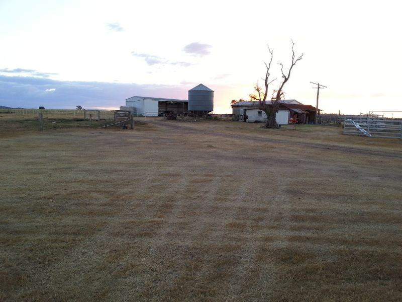 4336 Leyburn Cunningham Road, Clintonvale QLD 4370