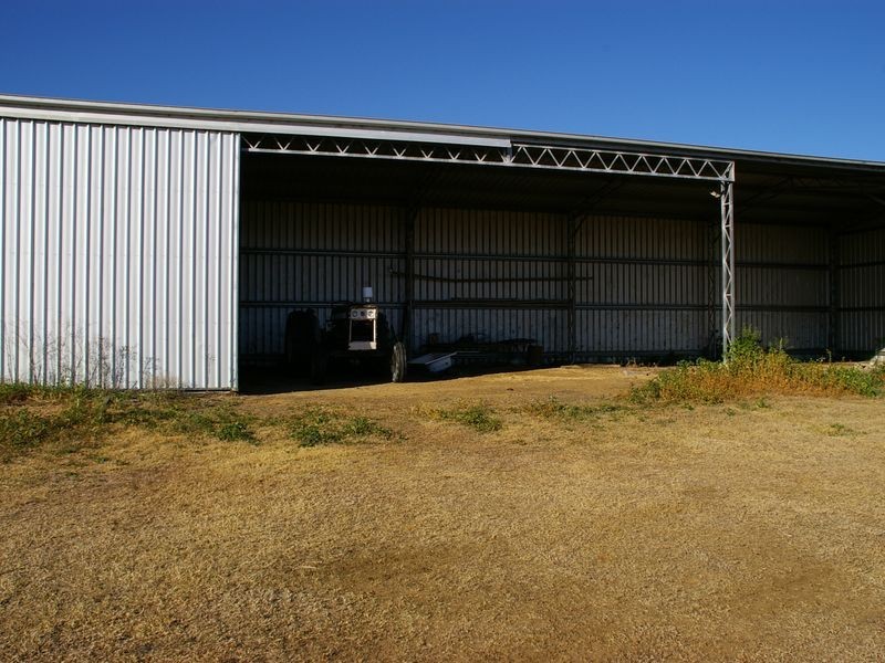 4336 Leyburn Cunningham Road, Clintonvale QLD 4370