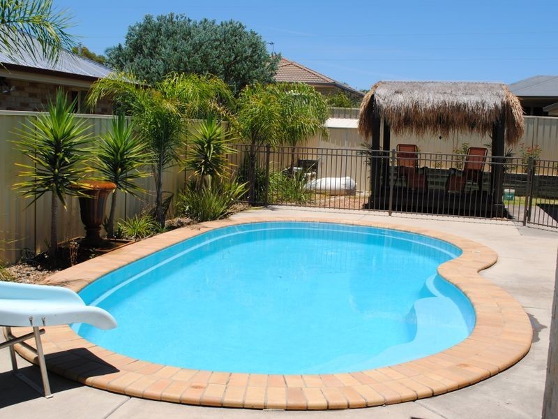 13 Coulsell Street, Womina QLD 4370