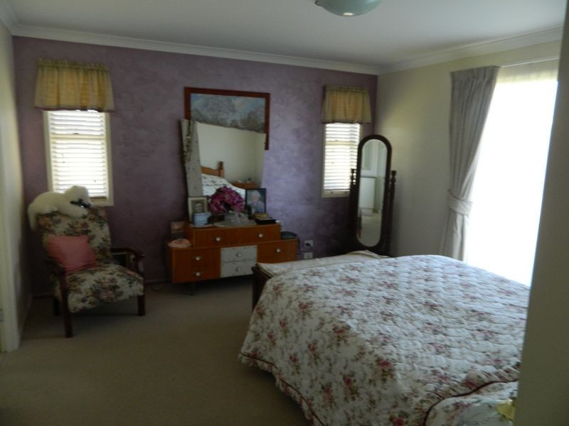 25 Doncaster Drive, Warwick QLD 4370