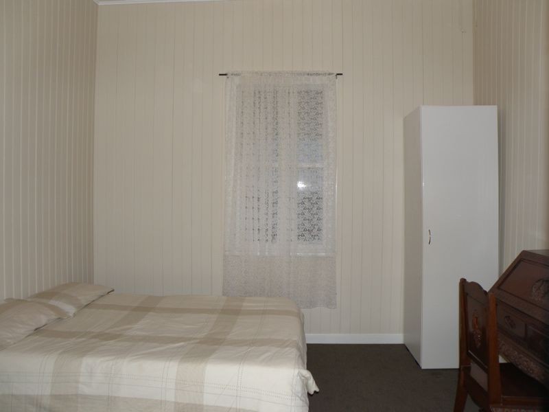 15 Percy Street, Warwick QLD 4370