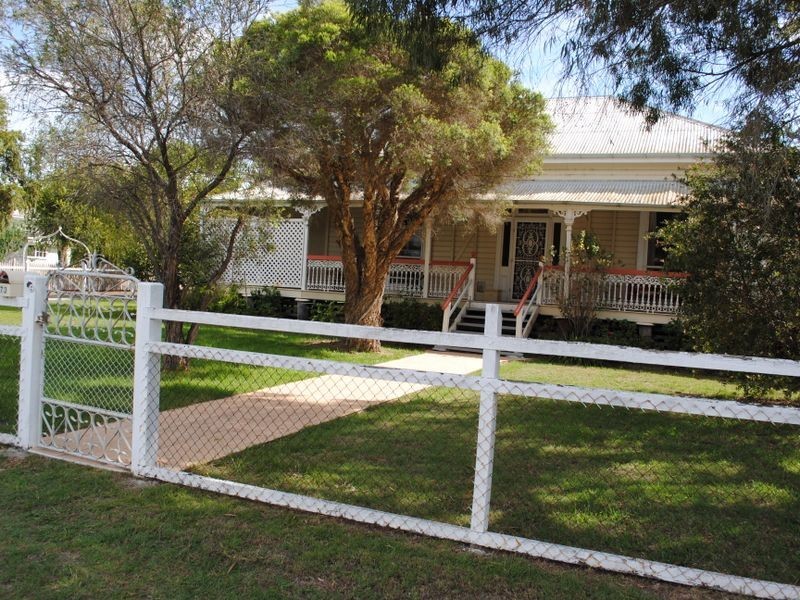 73 Canning Street, Warwick QLD 4370