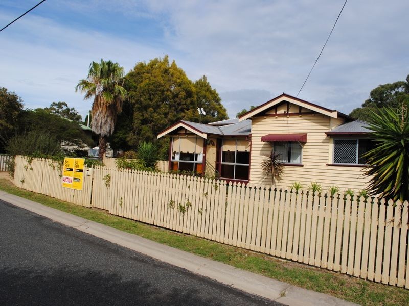 35 Myrtle Avenue, Warwick QLD 4370