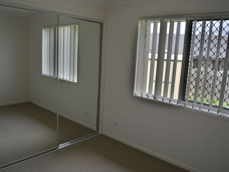 12 Capital Drive, Rosenthal Heights QLD 4370