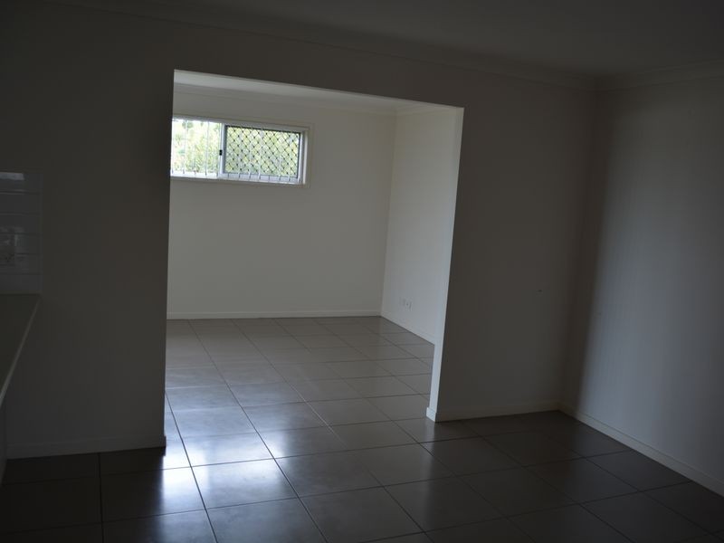 12 Capital Drive, Rosenthal Heights QLD 4370