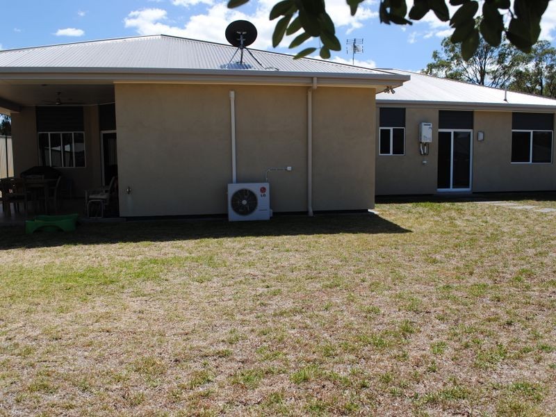 4 Baguley Street, Warwick QLD 4370