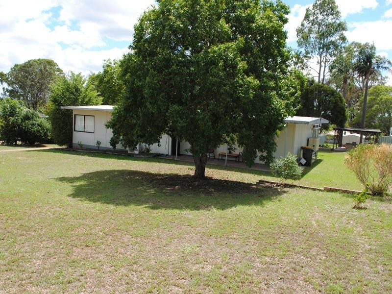 39 Little Warner Street, Warwick QLD 4370