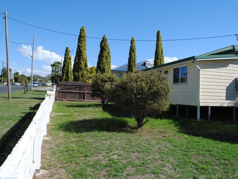 13 George Street, Warwick QLD 4370