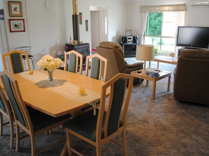 2738 Leyburn Cunningham Road, Pratten QLD 4370