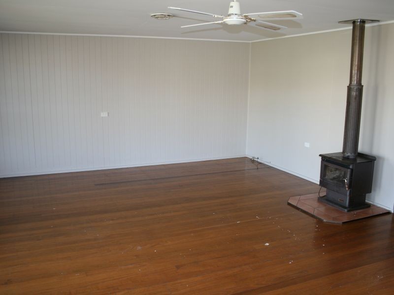 19 Albert Street, Warwick QLD 4370