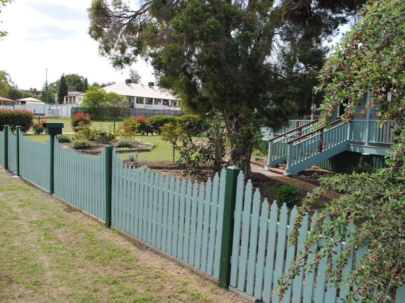 10 Briggs Street, Warwick QLD 4370