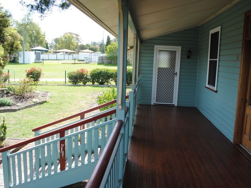 10 Briggs Street, Warwick QLD 4370